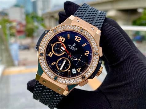 đồng hồ hublot bao nhiêu tiền|dong hockey hublot.